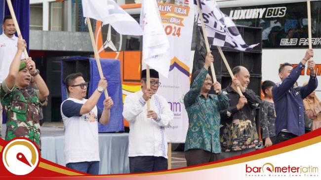 Antusias! Ratusan Peserta Ikuti Balik Kerja Bareng BPKH Keberangkatan dari&nbsp;Surabaya