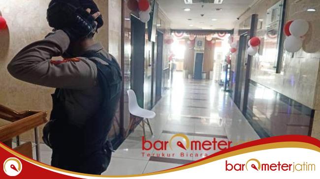 7 Jam Ruangan Digeledah KPK, Imam Hidayat Punya Harta Rp 5,8 M Sebagian Besar dari&nbsp;Hibah!